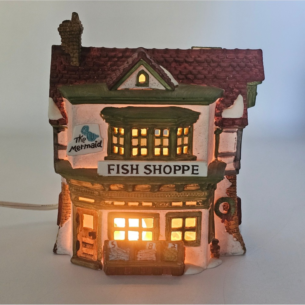 Dept 56 Dickens Village The Mermaid Fish Shoppe 1988 Lighted Building 5565-4